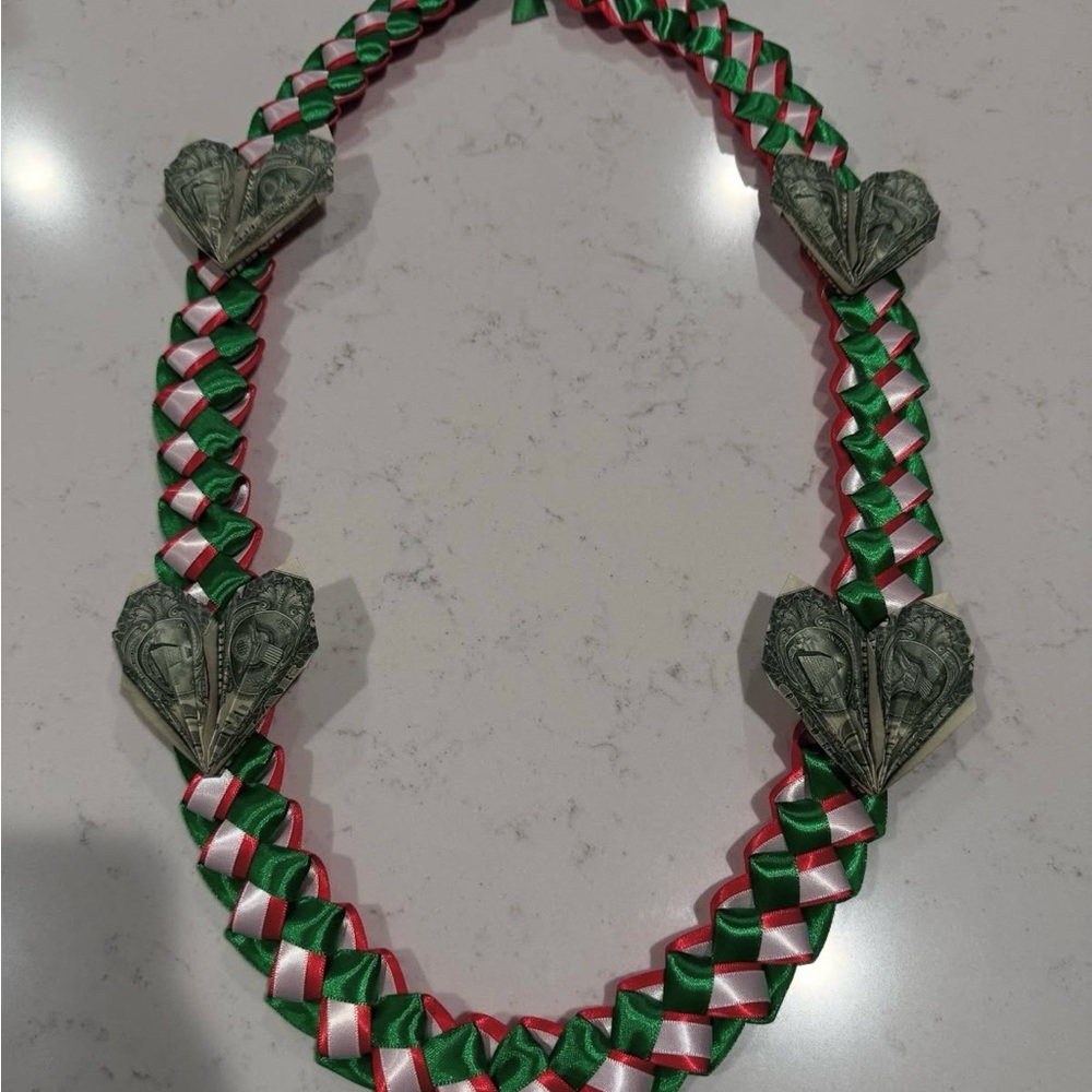 Graduation money lei Red/White/Green Mexico Lei